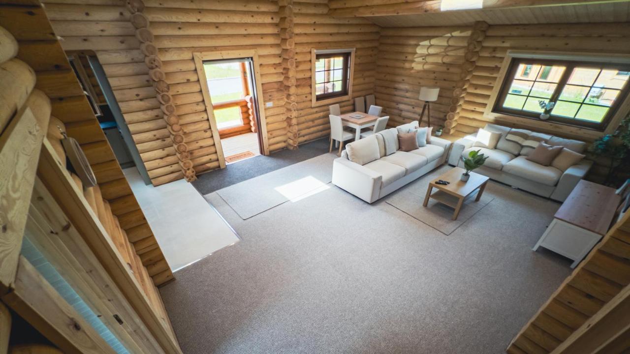 Aspen Lodge, Amazing New Log Cabin With Hot Tub - Sleeps 6 - Felmoor Park Morpeth Exterior foto